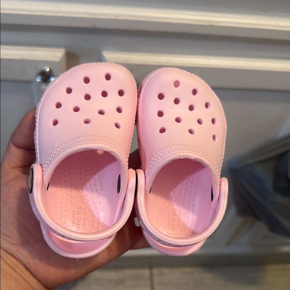 Baby Crocs size C4